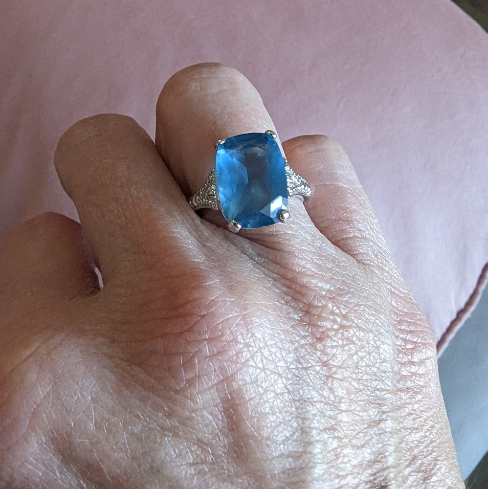 Premier Designs ring 7